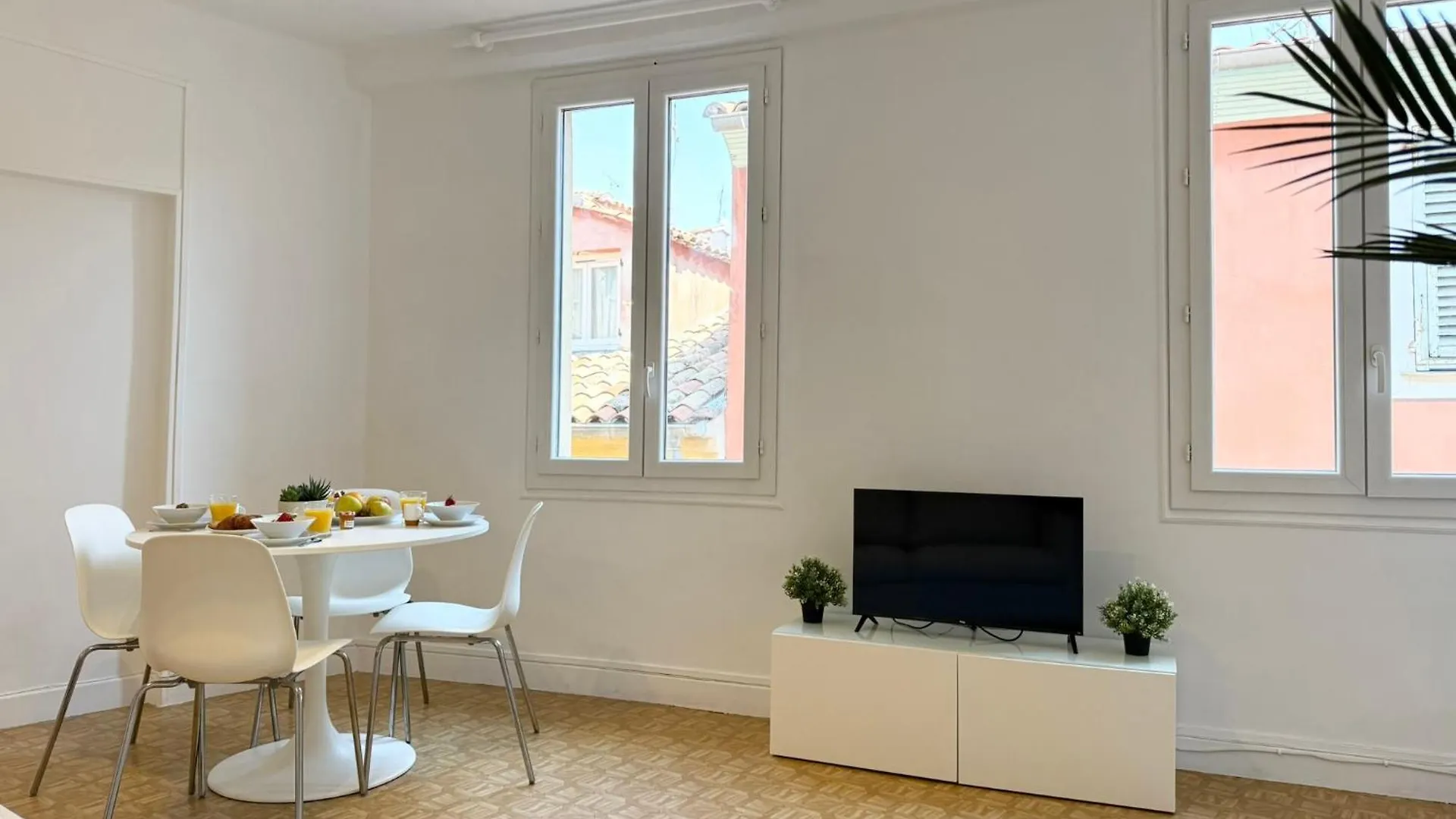 Charmant 2 Pieces Proche Mer Nice Appartement